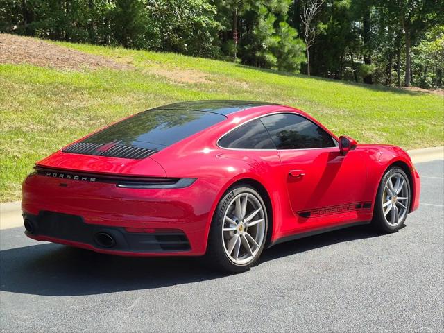 2021 Porsche 911 Carrera