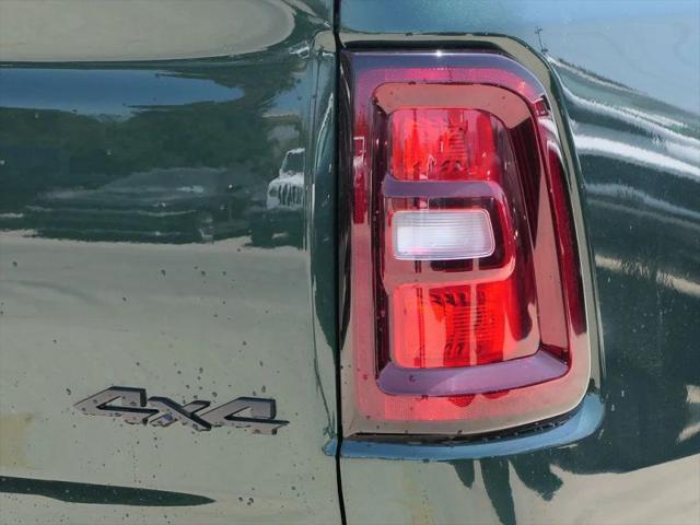 2026 Ram 1500 Express Crew Cab 4x4 57 Box