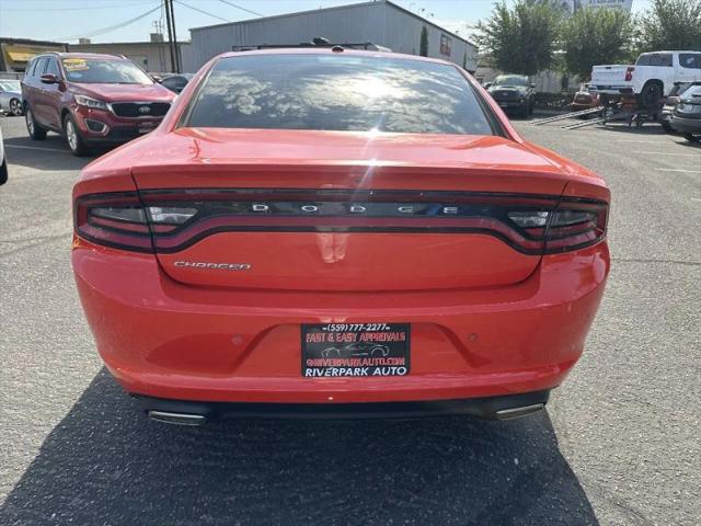 2022 Dodge Charger SXT RWD