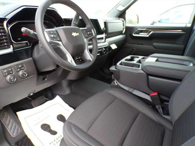 2026 Chevrolet Silverado 1500 4WD Crew Cab Standard Bed LT