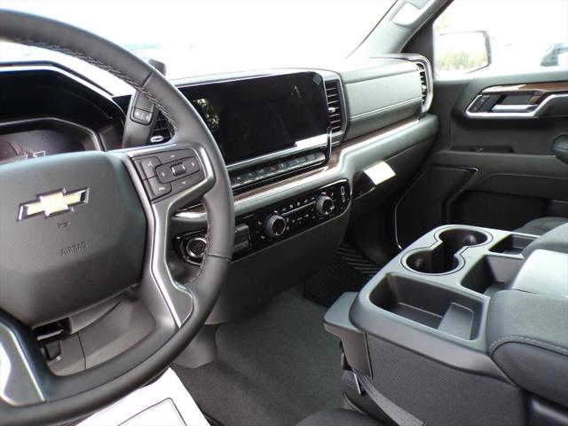 2026 Chevrolet Silverado 1500 4WD Crew Cab Standard Bed LT