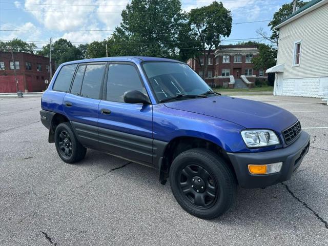 2000 Toyota RAV4 Base for sale in Barberton, OH
