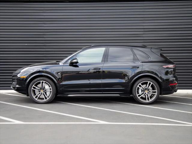 2023 Porsche Cayenne Turbo