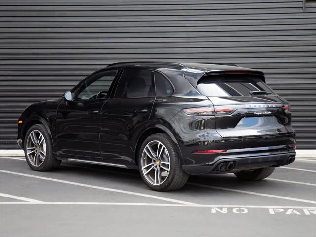 2023 Porsche Cayenne Turbo