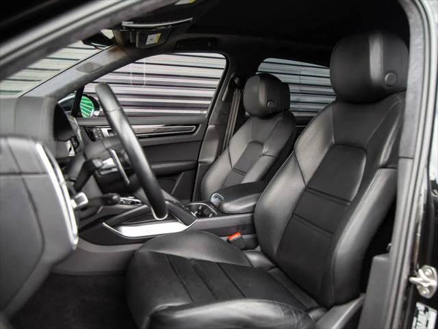 2023 Porsche Cayenne Turbo