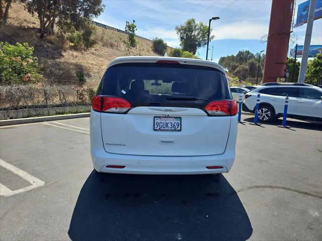 2019 Chrysler Pacifica LX
