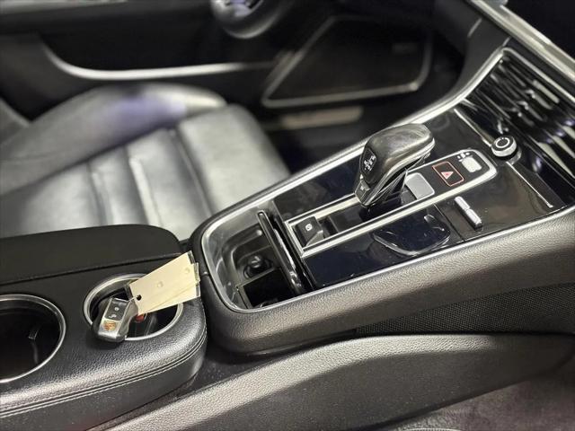 2018 Porsche Panamera 4
