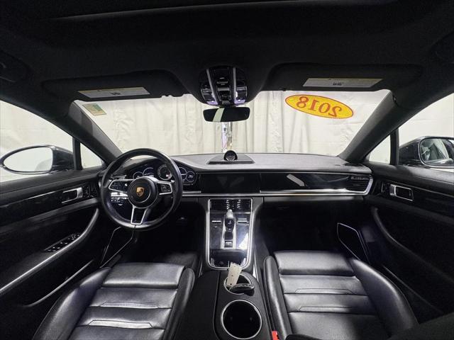 2018 Porsche Panamera 4