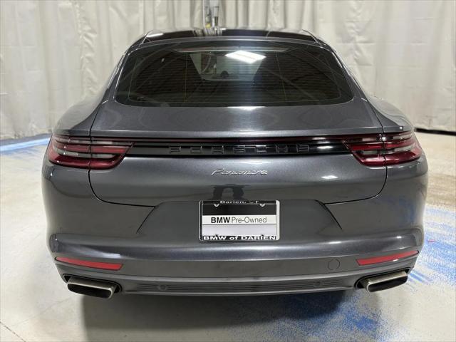 2018 Porsche Panamera 4