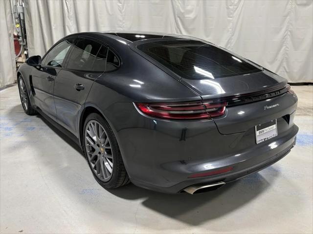 2018 Porsche Panamera 4
