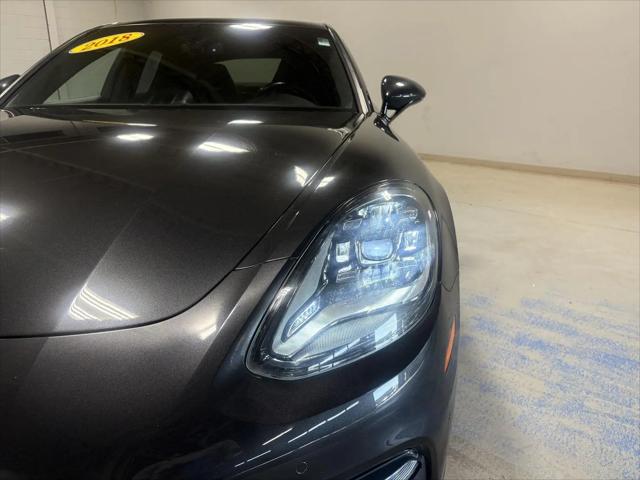 2018 Porsche Panamera 4
