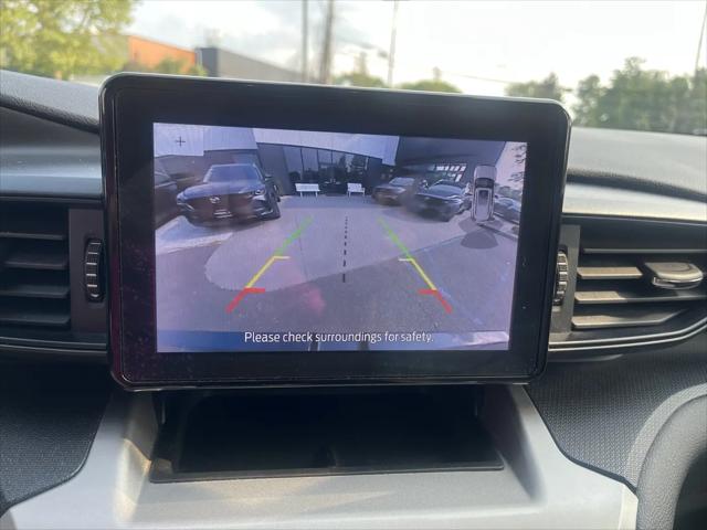 2021 Ford Explorer Base