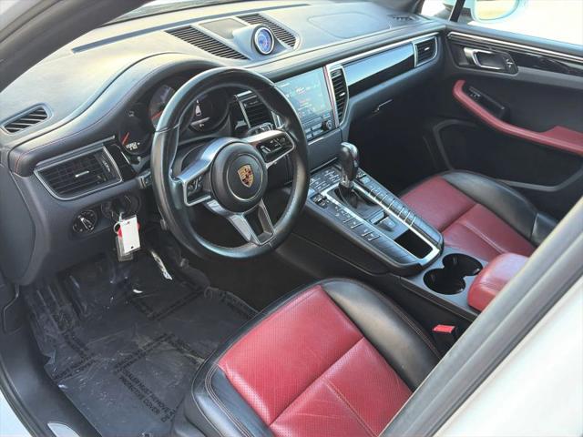 2017 Porsche Macan S