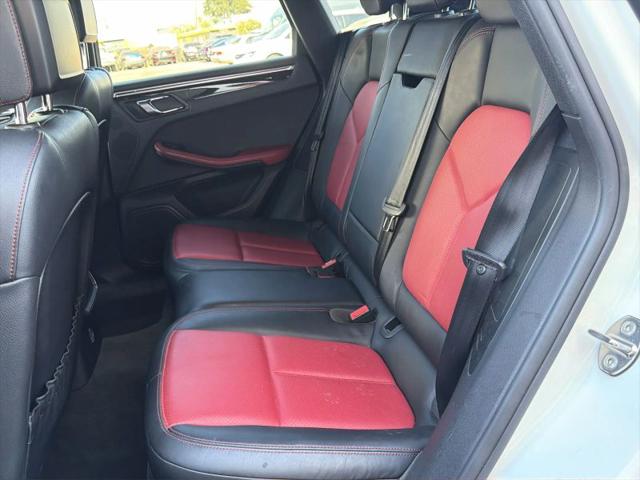 2017 Porsche Macan S