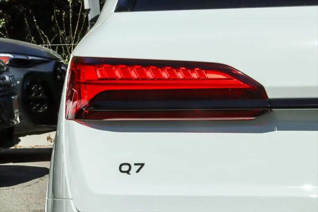 2026 Audi Q7 Premium 45 TFSI quattro tiptronic