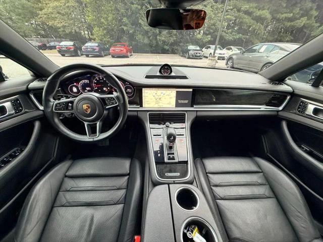 2017 Porsche Panamera 4S