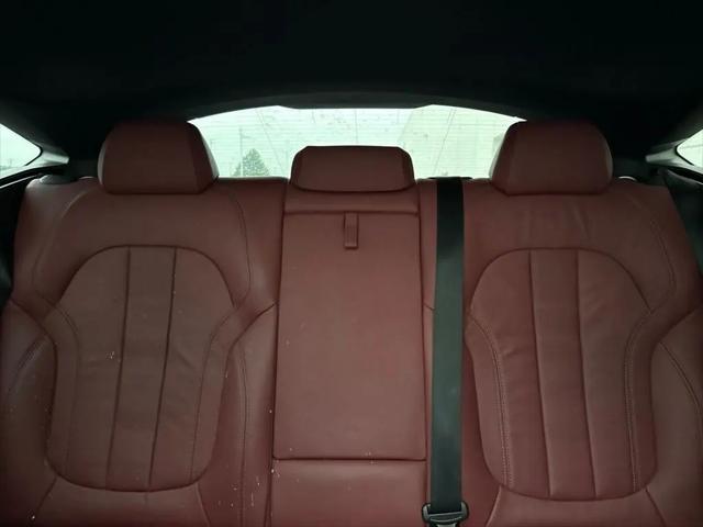 2021 BMW X6 sDrive40i