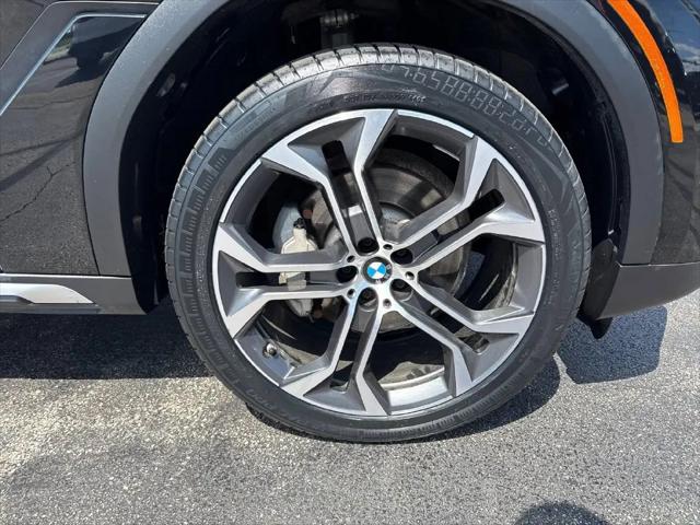 2021 BMW X6 sDrive40i