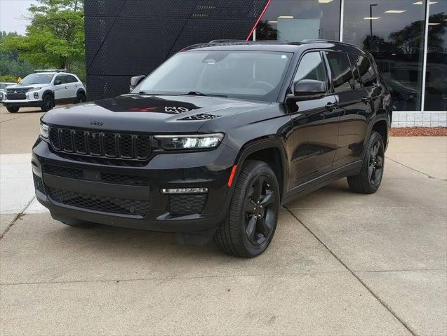 2023 Jeep Grand Cherokee L Limited 4x4 for sale in Grand Blanc, MI