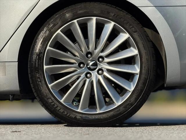 2014 Hyundai Equus Signature