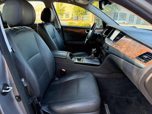 2014 Hyundai Equus Signature