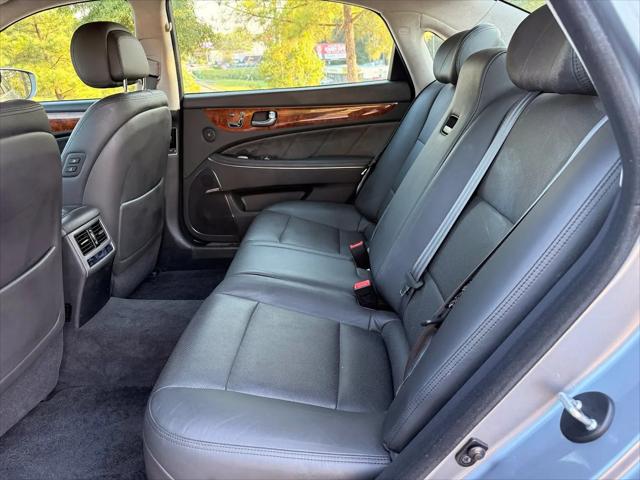 2014 Hyundai Equus Signature