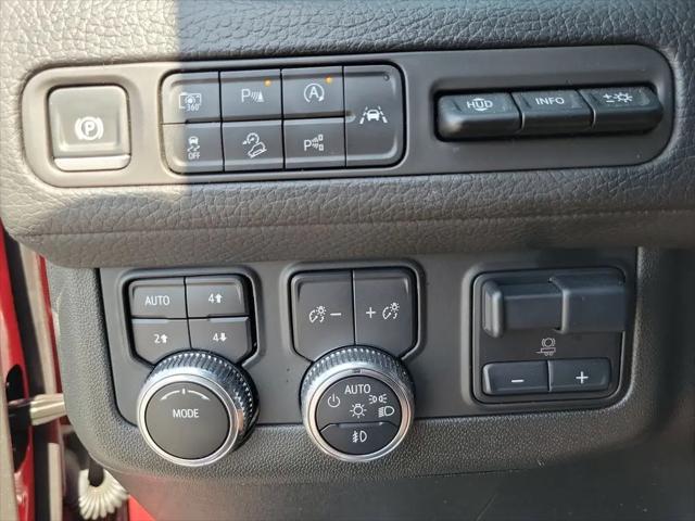 2024 GMC Yukon 4WD Denali