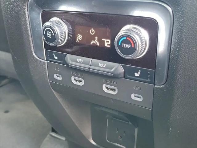 2024 GMC Yukon 4WD Denali
