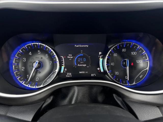 2022 Chrysler Pacifica Touring L