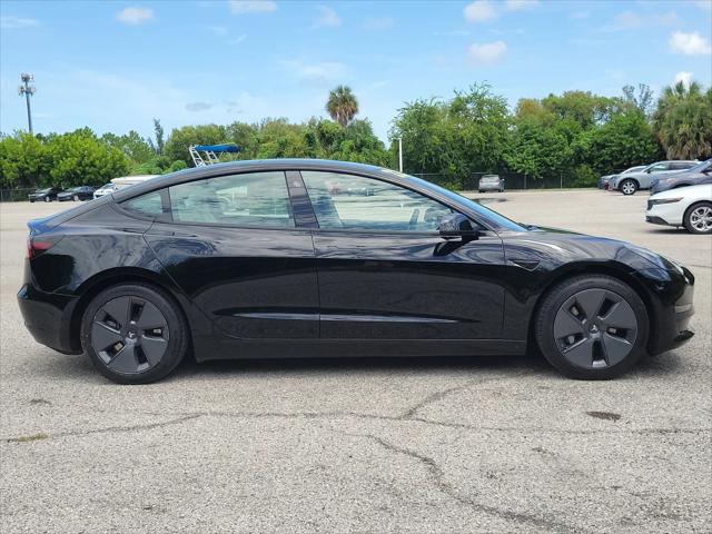 2022 Tesla Model 3 Rear-Wheel Drive