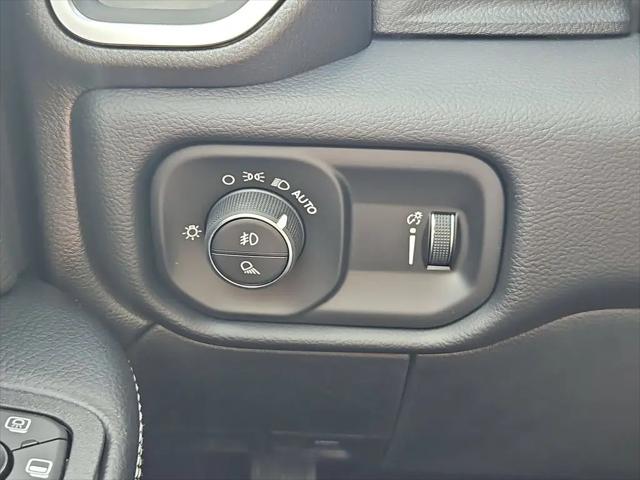 2026 Ram 2500 Big Horn Crew Cab 4x4 64 Box