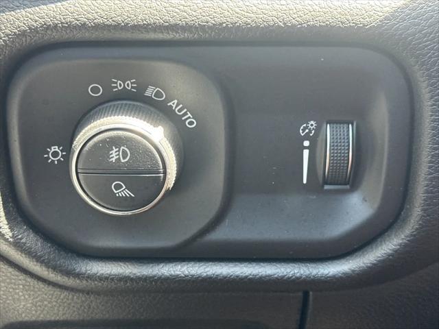 2022 Ram 1500 Big Horn Crew Cab 4x2 57 Box