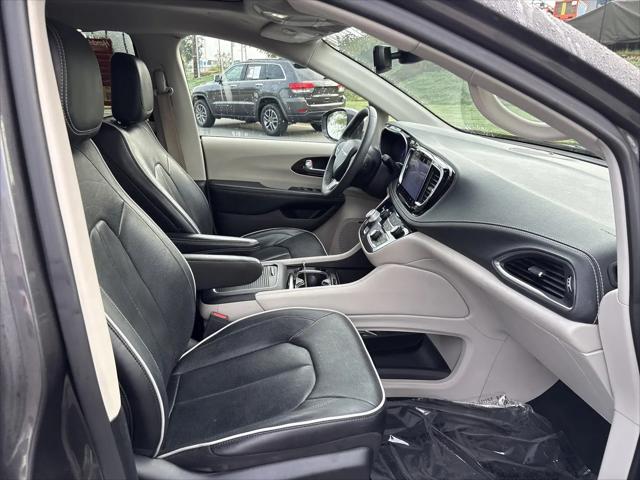2022 Chrysler Pacifica Limited