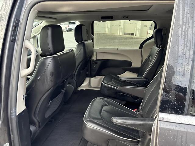 2022 Chrysler Pacifica Limited
