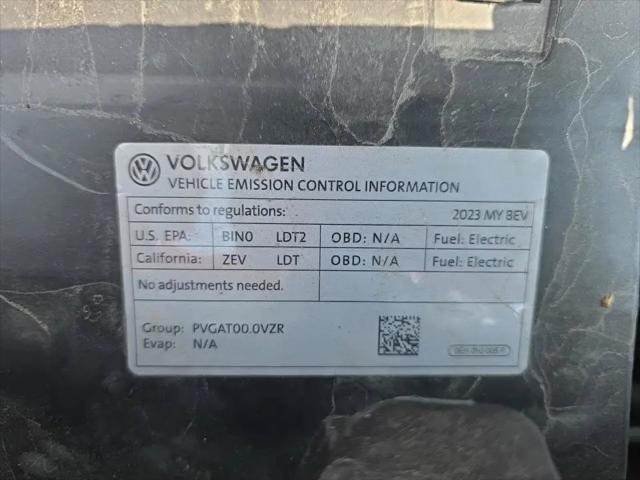 2023 Volkswagen ID.4 Pro