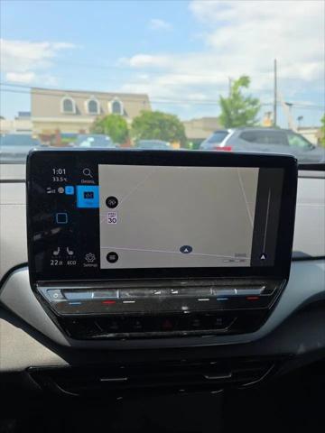 2023 Volkswagen ID.4 Pro