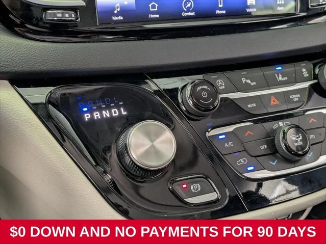 2024 Chrysler Pacifica Touring L