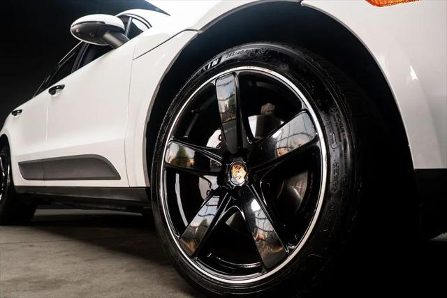 2021 Porsche Macan S