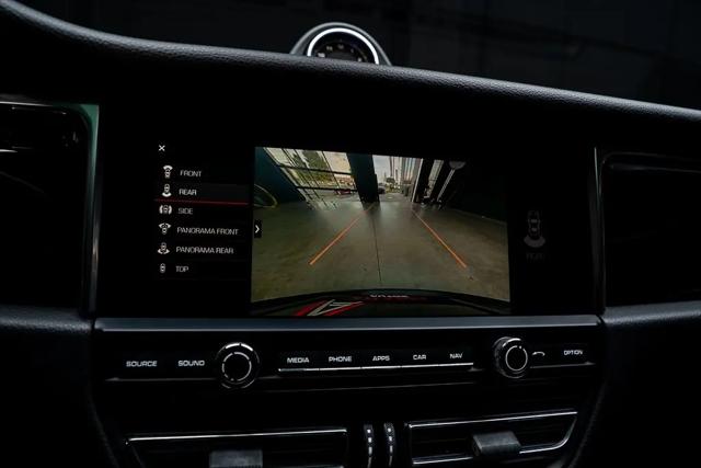 2021 Porsche Macan S