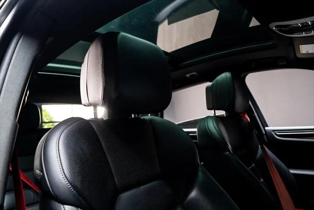 2021 Porsche Macan S