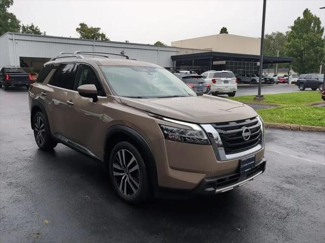 2023 Nissan Pathfinder Platinum 4WD