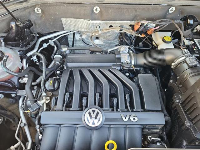 2022 Volkswagen Atlas 3.6L V6 SE w/Technology