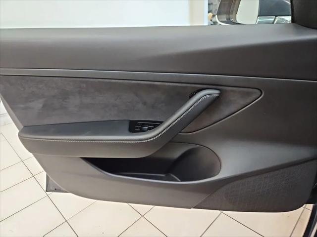 2020 Tesla Model 3 Standard Range Rear-Wheel Drive