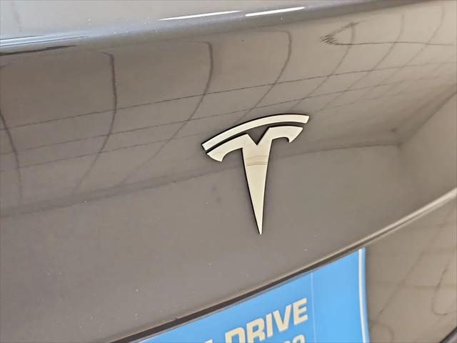 2020 Tesla Model 3 Standard Range Rear-Wheel Drive