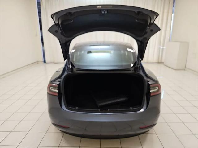 2020 Tesla Model 3 Standard Range Rear-Wheel Drive