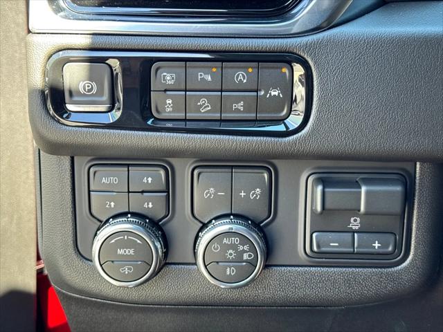 2026 GMC Yukon 4WD Denali