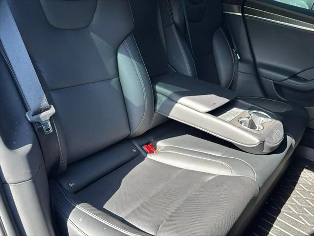 2022 Tesla Model S Plaid Tri Motor All-Wheel Drive