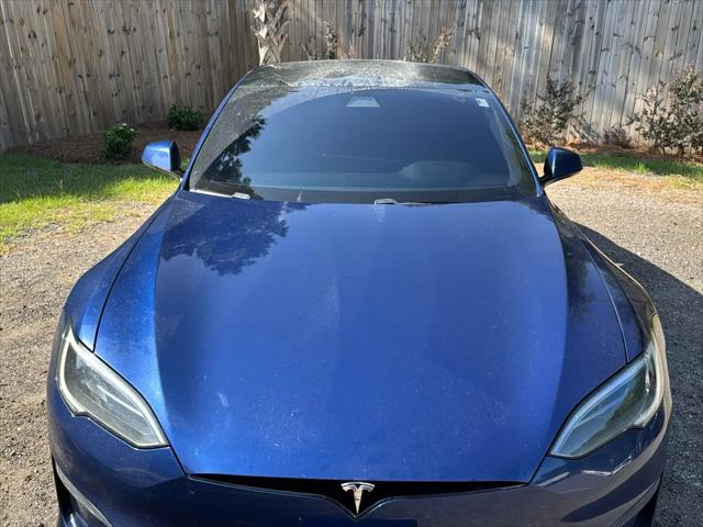 2022 Tesla Model S Plaid Tri Motor All-Wheel Drive