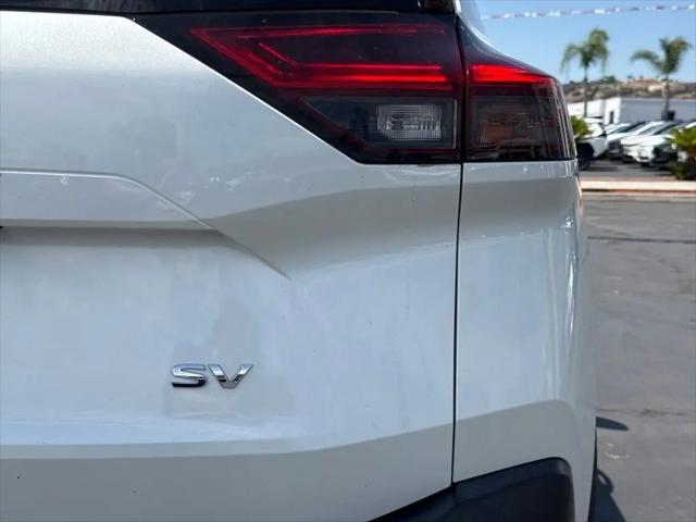 2021 Nissan Rogue SV FWD