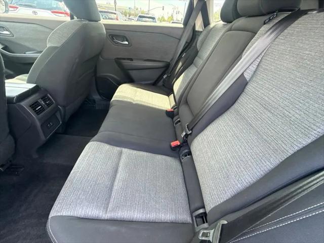 2021 Nissan Rogue SV FWD